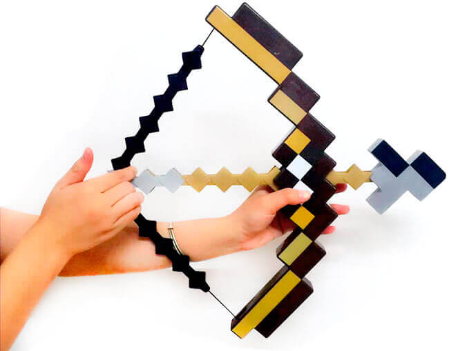 Пиксельный лук со стрелой Майнкрафт